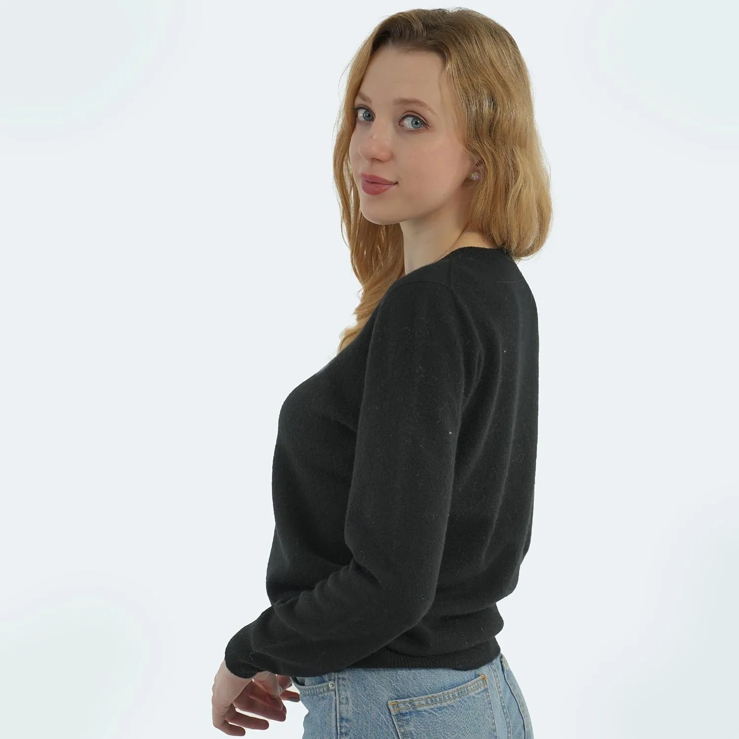 AIGE Women's Crew-Neck Oversized Fall Winter Warm 100% Pure Wool Long Warm Soft Pullover Sweater Tops Best for Winters
