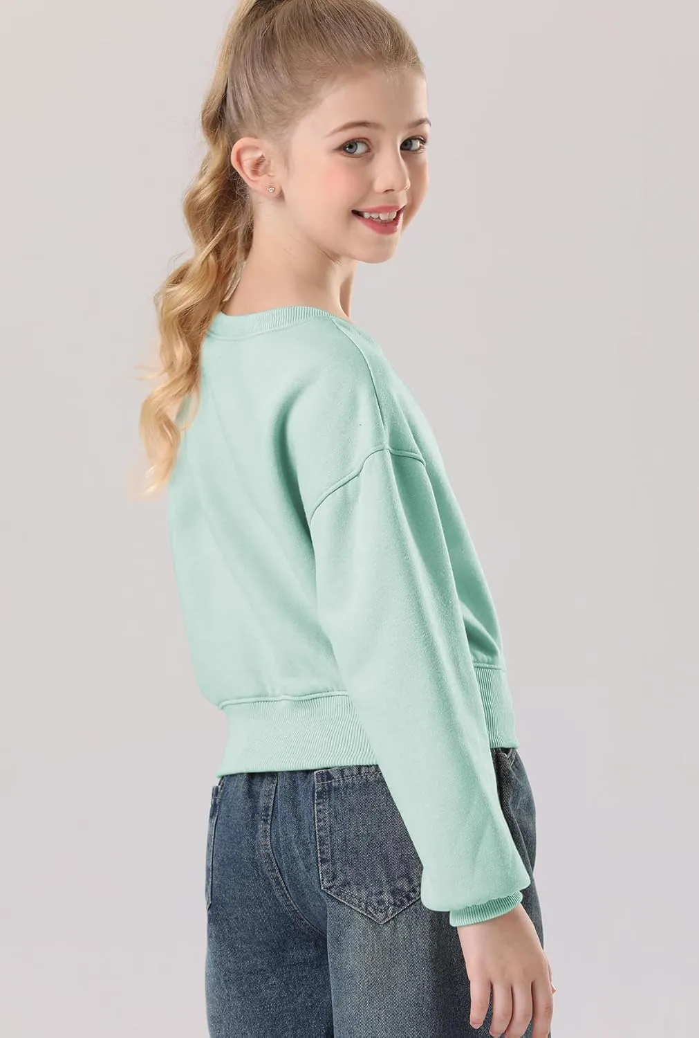 Girls Crew Neck Long Sleeve Cropped Sweatshirts Cute Loose Fit Pullover Tops