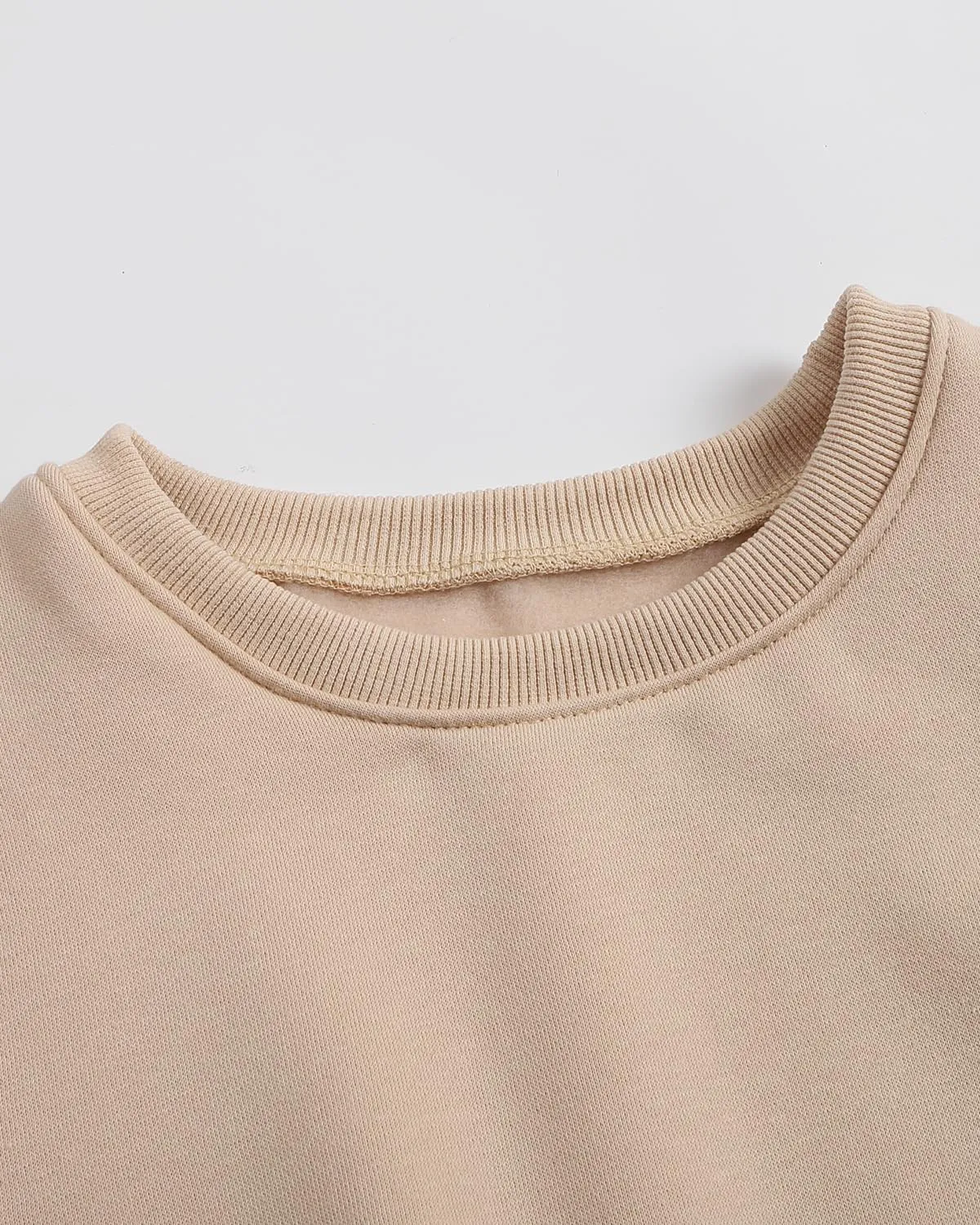 Girls Crew Neck Long Sleeve Cropped Sweatshirts Cute Loose Fit Pullover Tops
