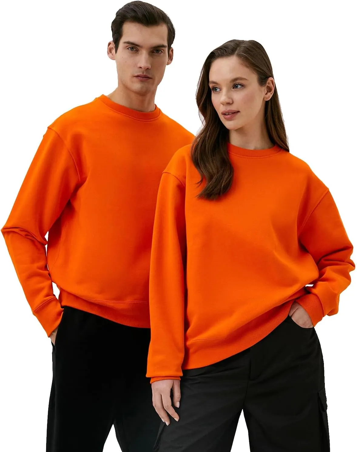 JIHUILAI Men's Crewneck Sweatshirt Plain Sweatshirts Athletic Workout Sweat Shirts Soft Long Sleeve Pullover Shirt