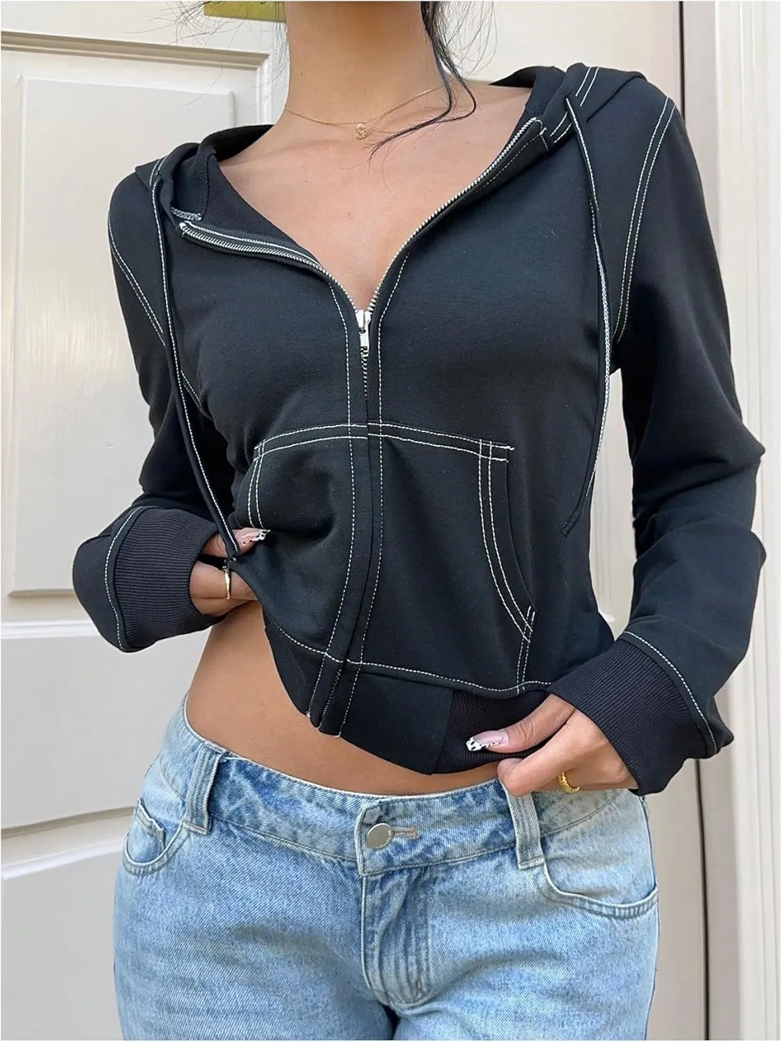 Milumia Women's Zipper Front Long Sleeve Hoodie Contrast Binding Cropped Sweatshirts Jacket