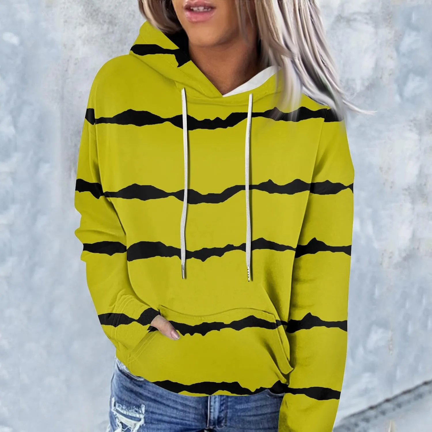 Oversized Hoodies for Women 2024 Fall Loose Fit Round Neck Casual Printed Sweatshirts with Pocket Pull Over Outfit