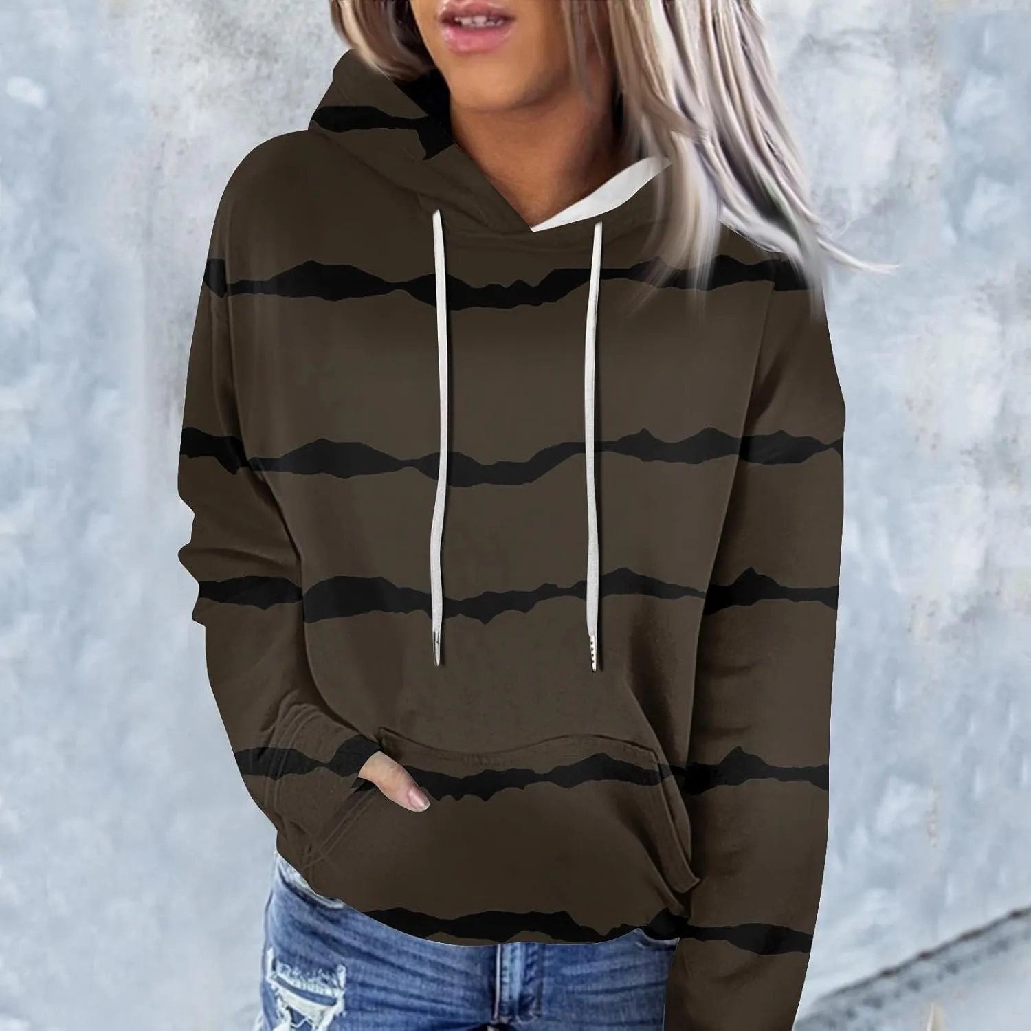 Oversized Hoodies for Women 2024 Fall Loose Fit Round Neck Casual Printed Sweatshirts with Pocket Pull Over Outfit