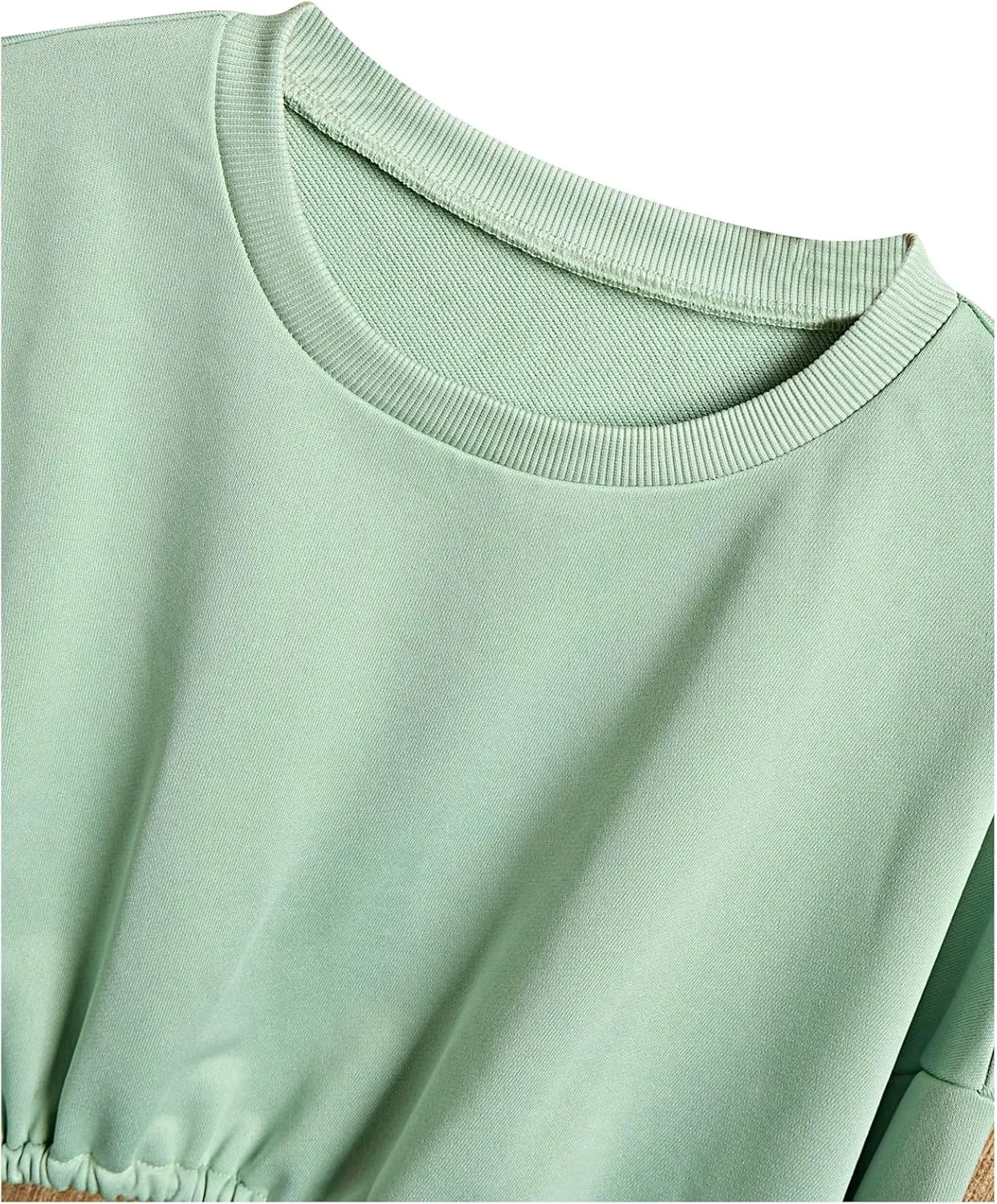 OYOANGLE Women's Long Sleeve Knot Side Cropped Sweatshirts Trendy Solid Drop Shoulder Pullover Tops