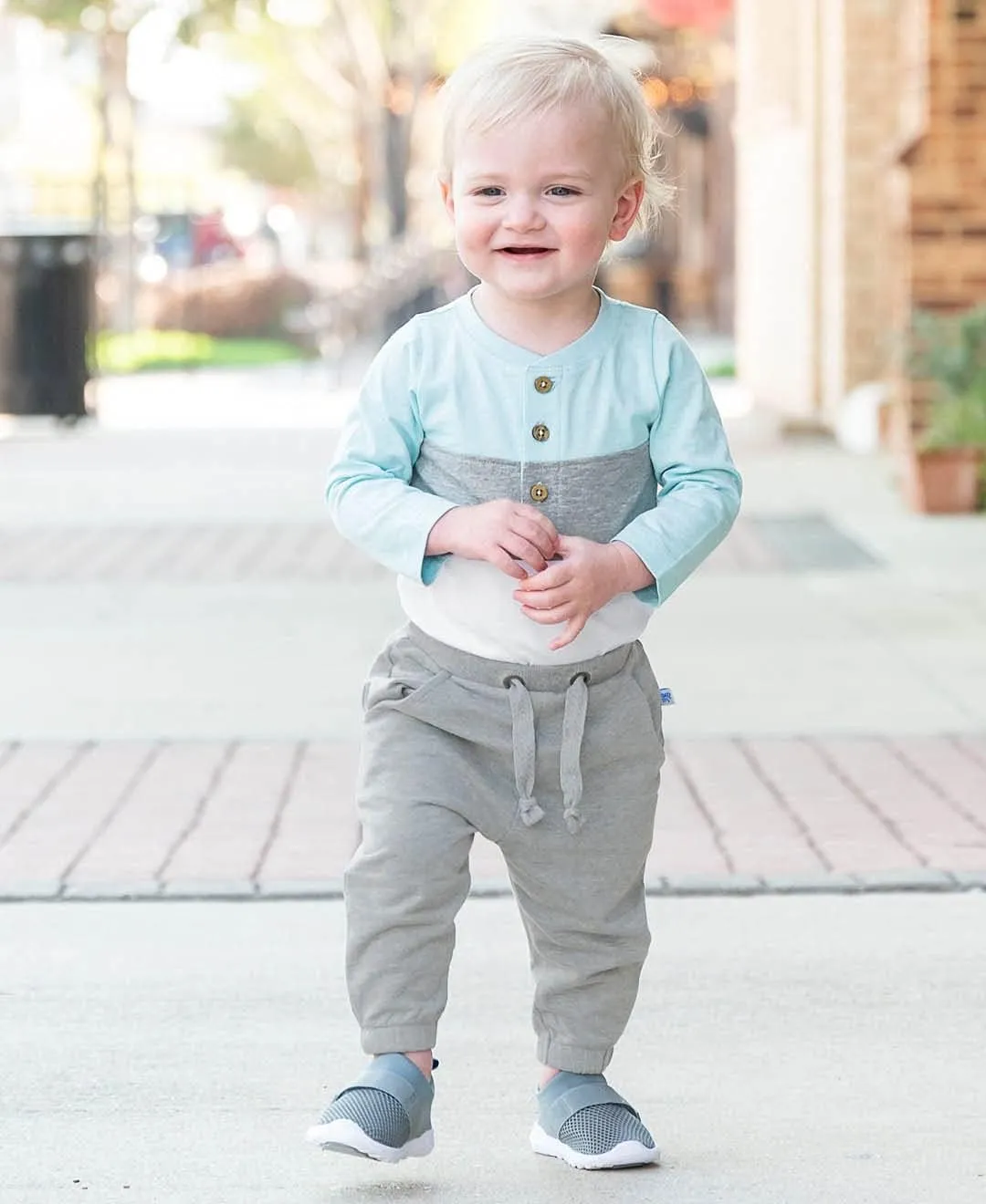 RUGGEDBUTTS® Baby/Toddler Boys Drawstring Joggers Tapered Ankle Pull-On Pants