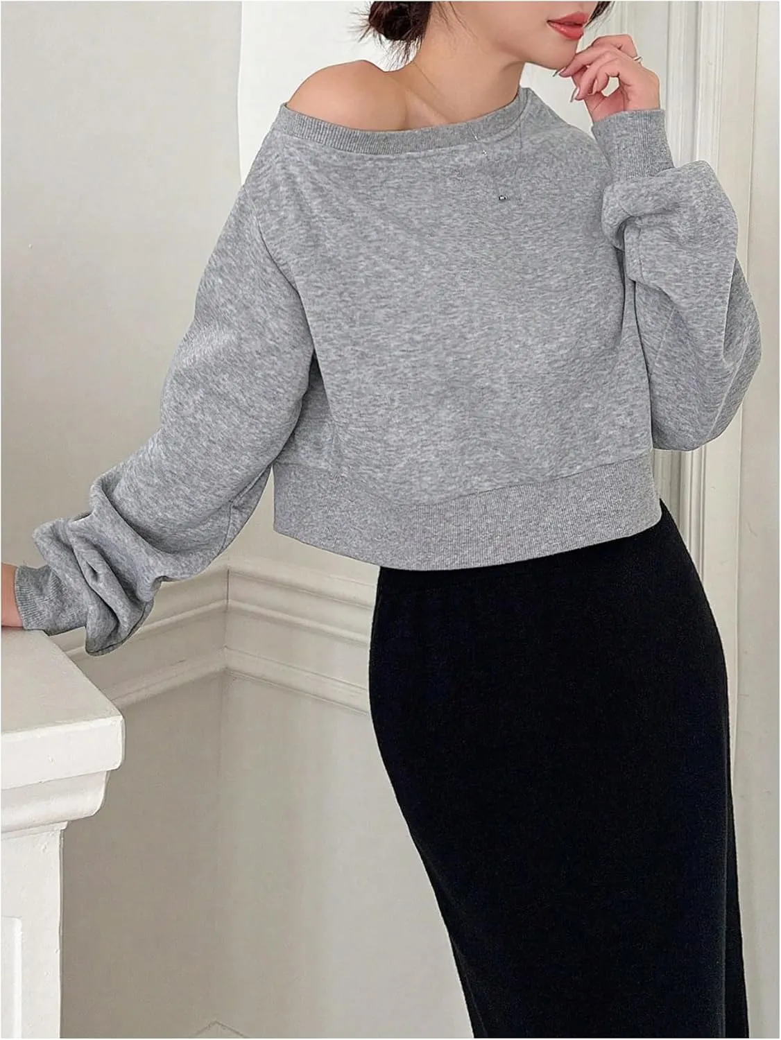 SHENHE Women's Off Shoulder Cropped Sweatshirts Basic Long Sleeve Pullovers Casual Going Out Tops