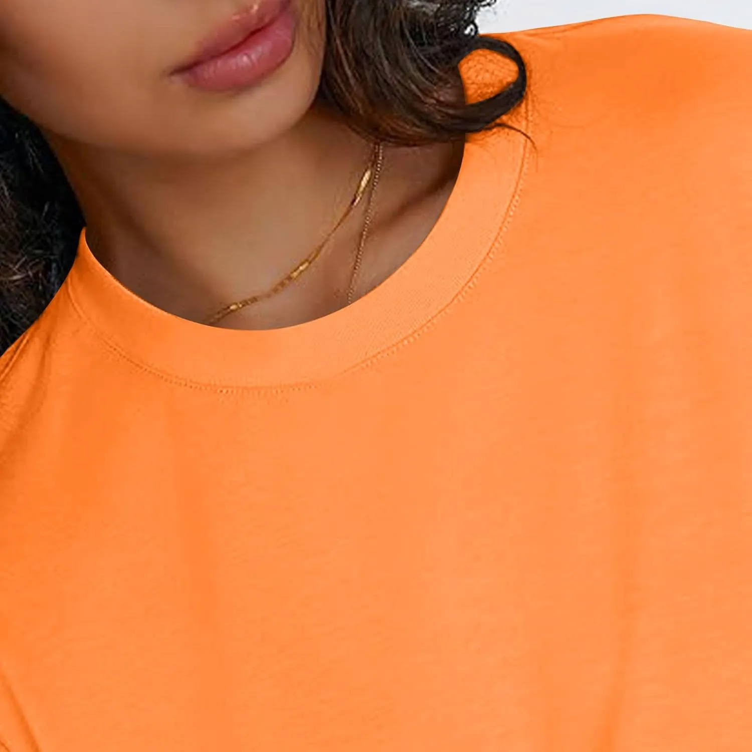 Womens Oversized Tops Long Sleeve Lightweight Shirts 2025 Spring Fashion Trendy Tops Crewneck Casual Solid Basic Tee