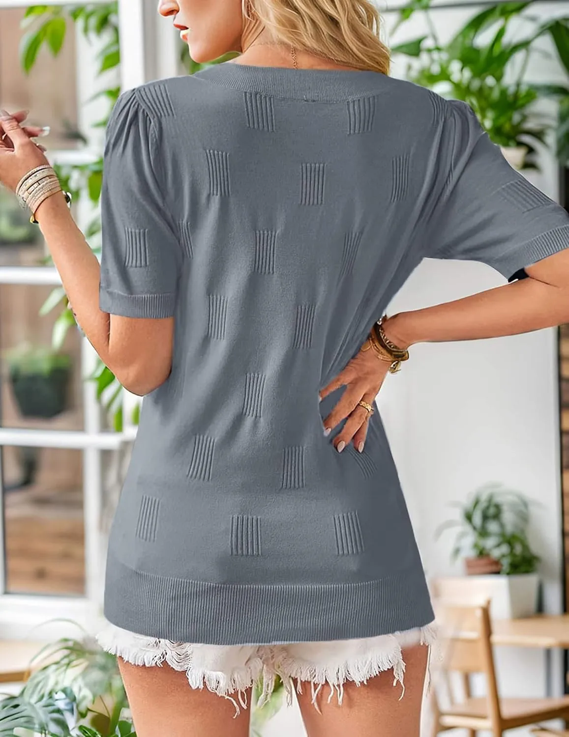 Womens Tops 2025 Spring Summer Short Sleeve V Neck Sweaters Trendy Dressy Casual Blouse Lightweight Knit Shirts