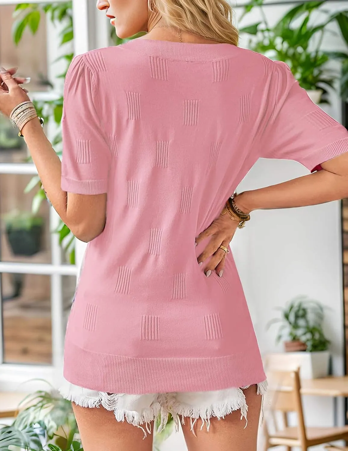 Womens Tops 2025 Spring Summer Short Sleeve V Neck Sweaters Trendy Dressy Casual Blouse Lightweight Knit Shirts